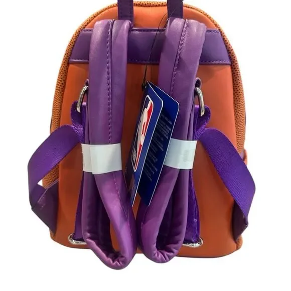 NBA Loungefly Lakers Mini Backpack NWT In original factory packaging - Picture 5 of 7